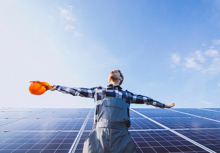 Energia solar por assinatura promete economia de 10% a 15% na conta de luz